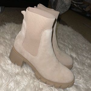 Steve Madden Hayle Platform Chelsea Boot